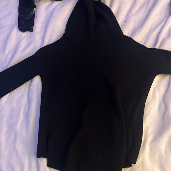 Black, rue 21, hooded sweater - Picture 2 of 2